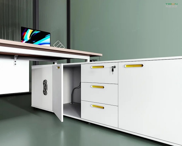 簡(jiǎn)約辦公桌椅